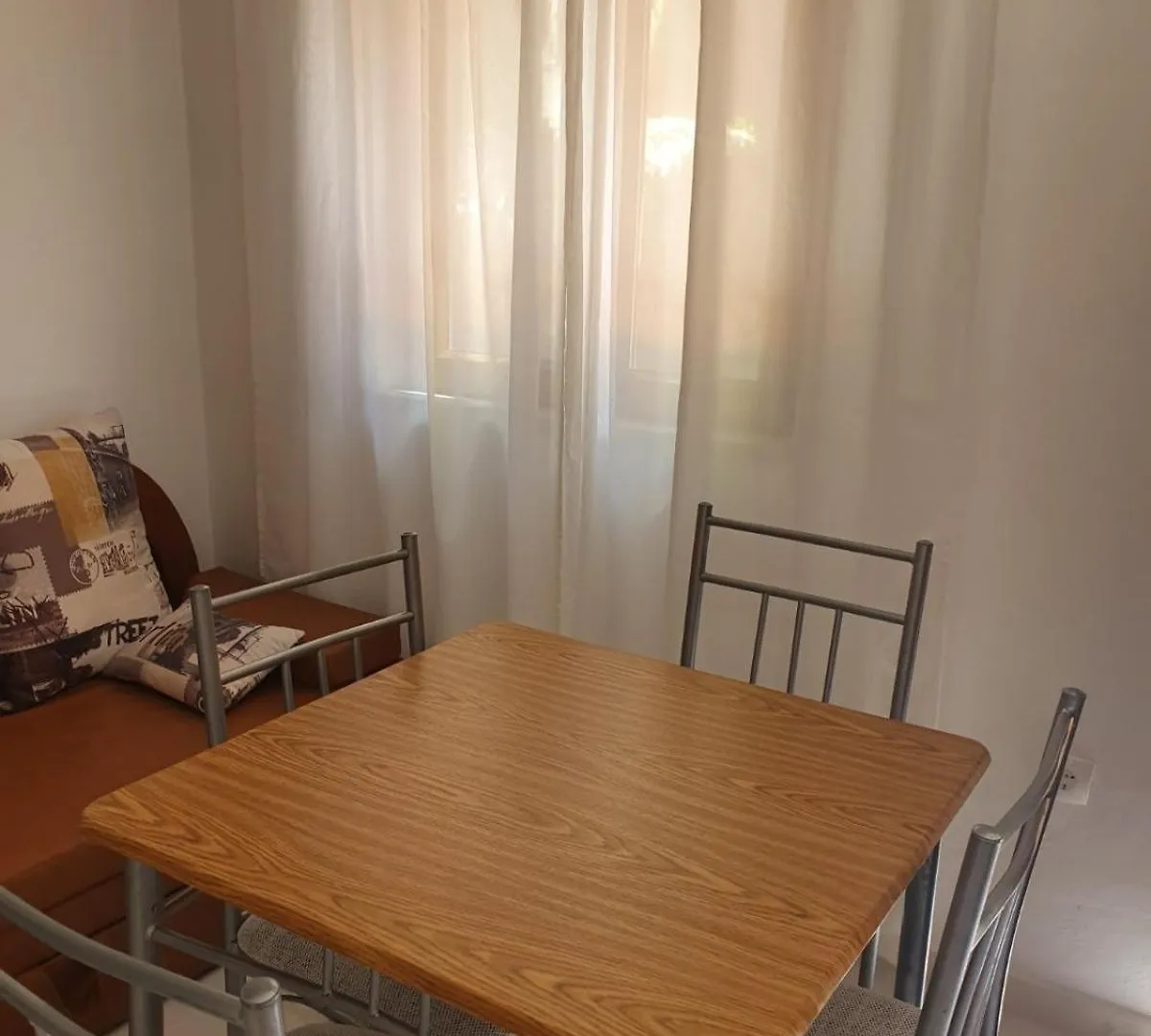 Old Town Lux Apartment Baska